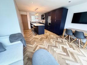 Kitchen- click for photo gallery